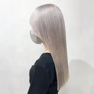 ロング カラー 🩵ブリーチカラー 🐈MIORI🩵のヘアスタイル