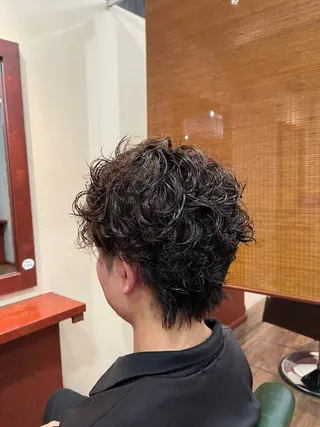 ショート パーマ テライ ケイショウのヘアスタイル