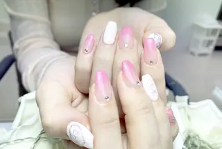ネイル U nail 🩷 高田馬場店のネイルデザイン