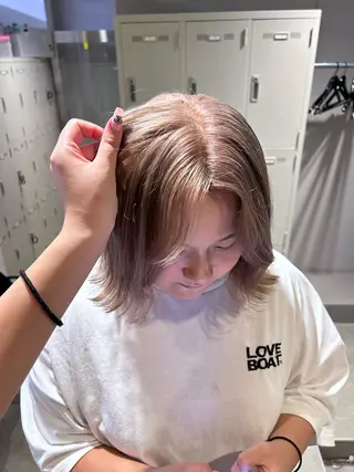 カラー 透明感ベージュ🤎 ナチュラルレイヤーのヘアスタイル