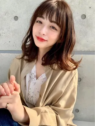 セミロング カラー ヘアアレンジ 【公式】DISCO銀 座🪩トレンド🪽のヘアスタイル