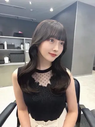 セミロング カラー ケアブリーチ/透明感 カラー🤍YURIAのヘアスタイル