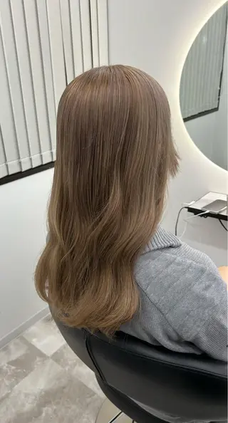 セミロング 悩み解決美容師 Futo✨のヘアスタイル