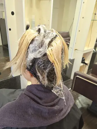 ショート カラー 遠藤 史秋のヘアスタイル