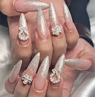 ネイル D-BEAUTY Nailsalonのネイルデザイン