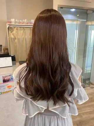 セミロング カラー ブリーチなし透明感 🕊ワダ　ユイのヘアスタイル