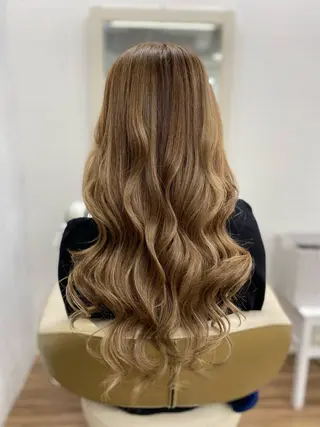 ロング カラー ヘアアレンジ GLOSS 心斎橋 山上のヘアスタイル
