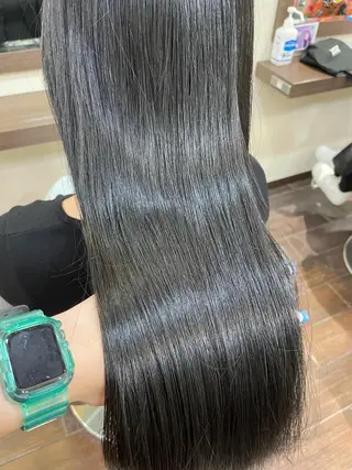 ロング 個性派ネイル 🌼 ハルカ ♡の眉毛・アイブロウイメージ