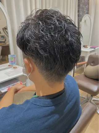 パーマ メンズ 新谷 桃子のヘアスタイル