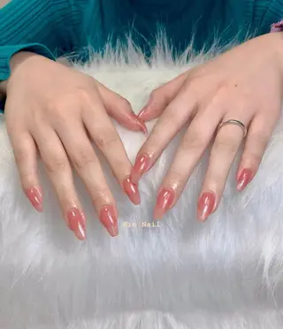 ネイル Hin Nailsのネイルデザイン