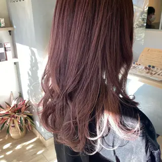 カラー hana ROCCO3rdのヘアスタイル