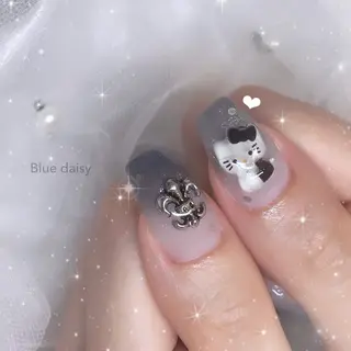 ネイル Blue daisy RIN🎀のネイルデザイン