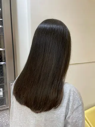 カラー まるやま ひなこ/艶髪カラーのヘアスタイル