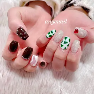 ネイル オーナーネイリスト MAKIのネイルデザイン