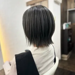 ショート カラー 古民家ｻﾛﾝ/みうら あや\ﾏﾝﾂｰﾏﾝのヘアスタイル