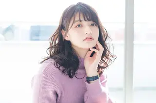 セミロング カラー 小野 和摩のヘアスタイル