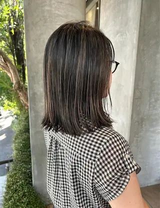 セミロング lapis tosakiのヘアスタイル