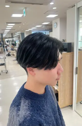 ショート カラー シャドウパーマ／骨格 矯正カット　トモキのヘアスタイル