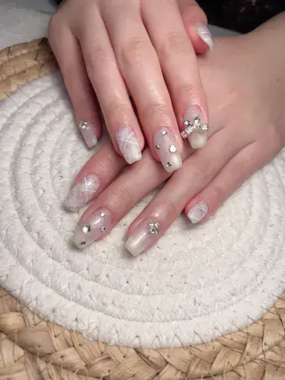 ネイル Maggie Nail🦩のネイルデザイン