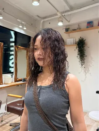 セミロング パーマ 𝙎𝙚𝙞𝙧𝙖 ☆カット/パーマのヘアスタイル