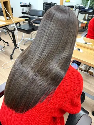 ロング カラー 藤原航/艶髪 /日曜カットモデルのヘアスタイル