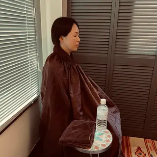 ハーブピーリング 痩身　漢方よもぎ蒸しのエステ・リラクイメージ