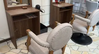 耳つぼ𖦞大人まつげ 𖦞お仕事帰りにのエステ・リラクイメージ