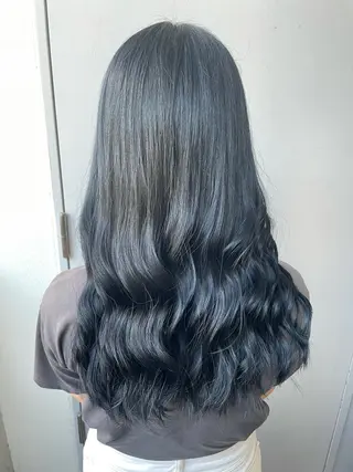 ロング カラー パーマ ヘアアレンジ メンズ キッズ ネイル マツエク・マツパ 透明感カラー・レイヤ ー🎀amika🎀のヘアスタイル