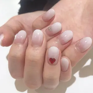 ネイル classic 新横浜所属・山田 暉のネイルデザイン