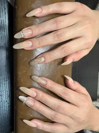 ネイル 瞳 ですのネイルデザイン