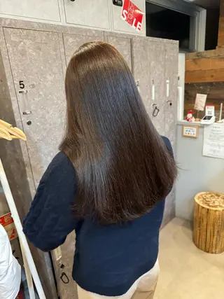 ロング 水口 莉央のヘアスタイル