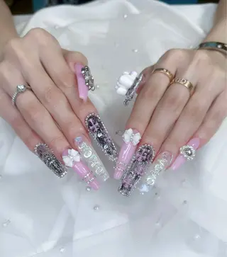 ロング Chann Channのネイルデザイン