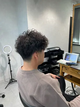 パーマ メンズ なりたいを叶えます！ 出口 紗依のヘアスタイル