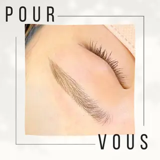 アイブロウ pour voursのマツエク・マツパデザイン