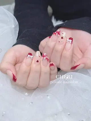 ネイル CHÉRI .のネイルデザイン