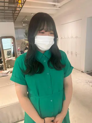 ロング カラー 透明感カラー🫧 nanohaのヘアスタイル