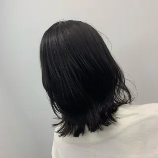 ミディアム カラー leben serikaのヘアスタイル