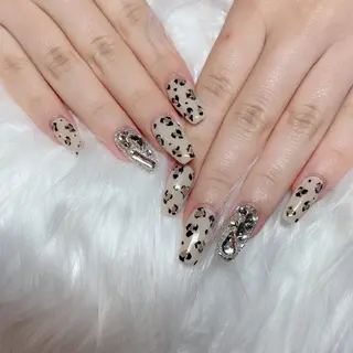 ネイル D-BEAUTY Nailsalonのネイルデザイン