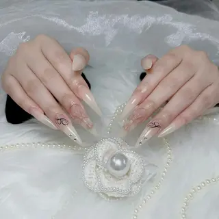 カラー AIN Nailのネイルデザイン