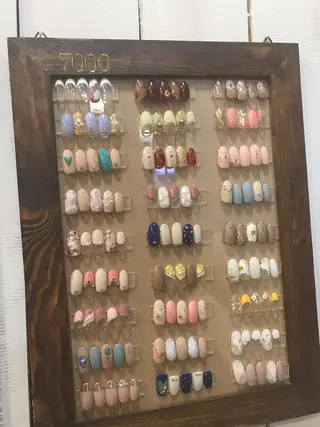 ネイル ”salon" そりまちゆうこのネイルデザイン