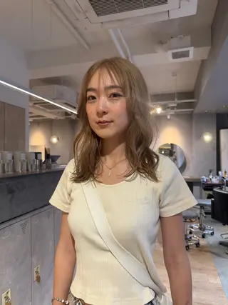 ミディアム カラー 梅田/束感マツエク /ナツノのマツエク・マツパデザイン