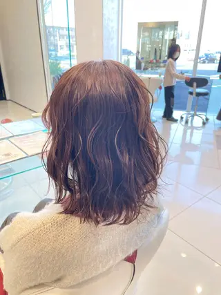 ミディアム カラー SEA BELLE YASUのヘアスタイル