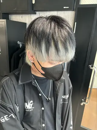 カラー メンズ _WHITE / KENTOのヘアスタイル