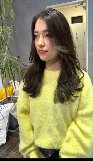 ロング カラー 大人上品特化 レイヤー🇺🇸山村のヘアスタイル