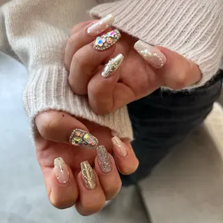 ネイル 井上 杏奈のネイルデザイン