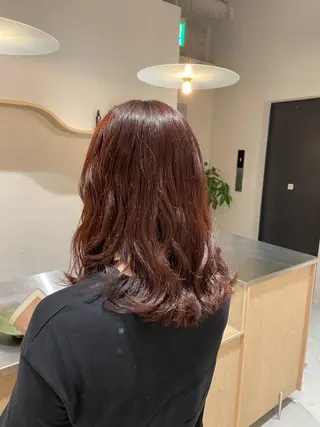 セミロング カラー 石川 瑠琉のヘアスタイル