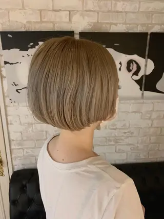 ショート ✨ハイトーン✨艶髪 ✨髪質改善✨和田のヘアスタイル