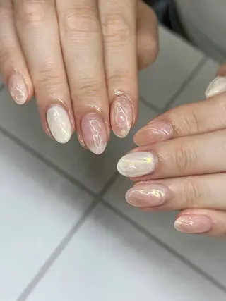 ネイル Elegancia. Hiromiのネイルデザイン