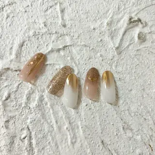 ネイル Silver Lunaのネイルデザイン