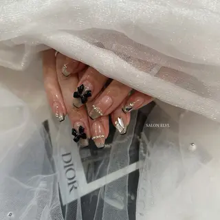 ネイル SALON ELVI.のネイルデザイン